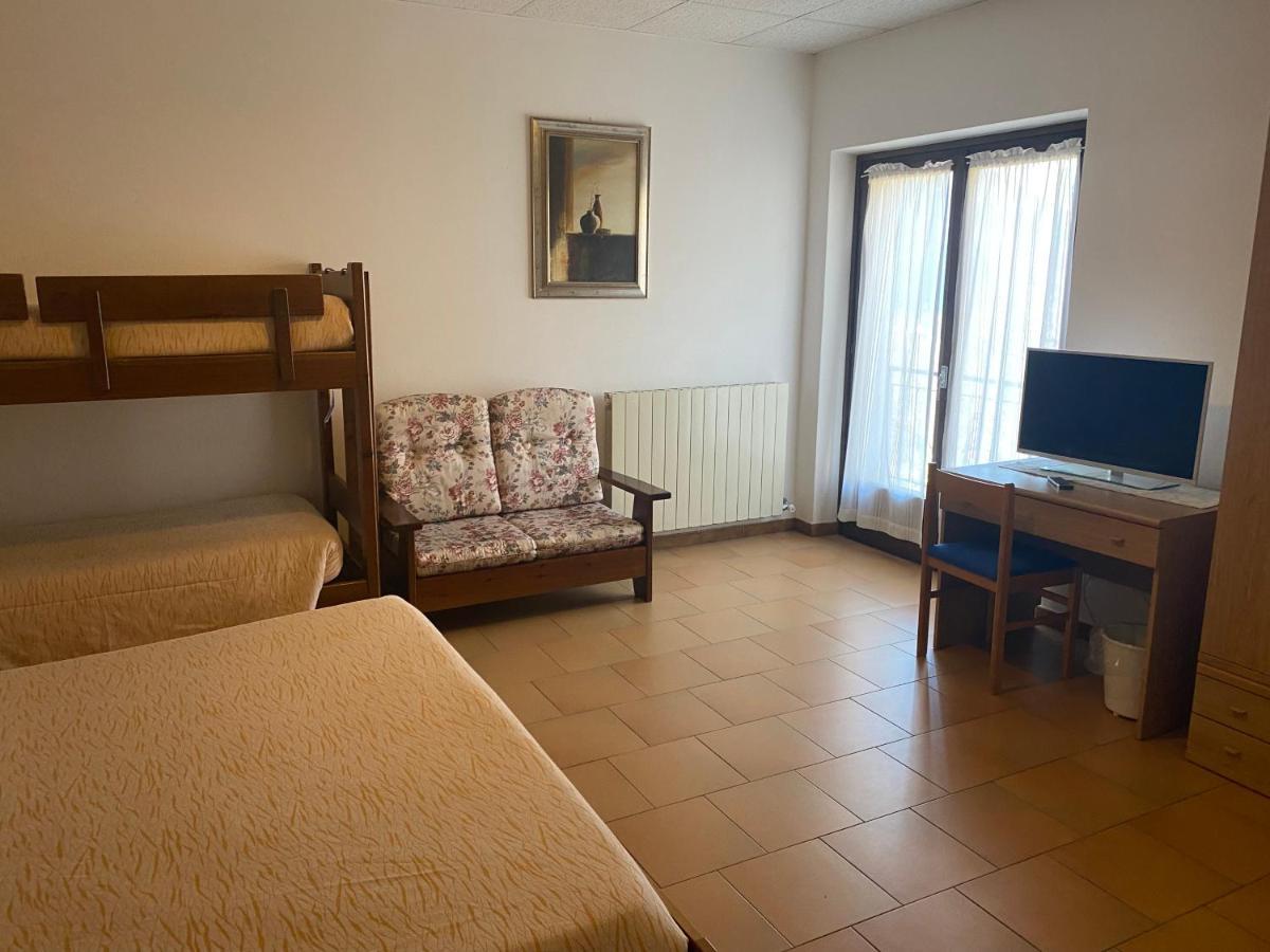 Albergo La Perla Craveggia Exterior photo